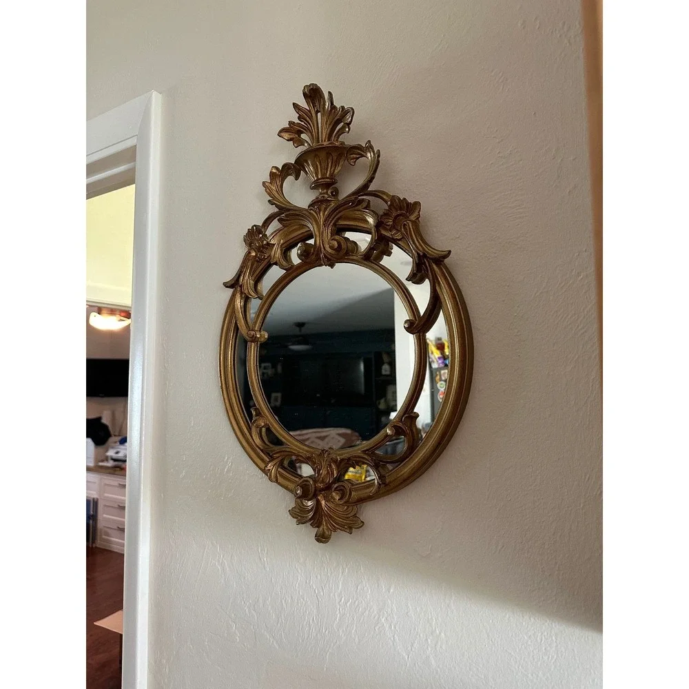 1950s Vintage Gilded Round Italian Wall Mirror Old Hollywood Gilded‎ Baroque